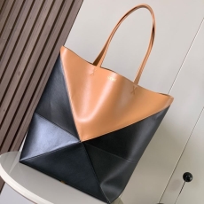 Loewe Shopping Bags